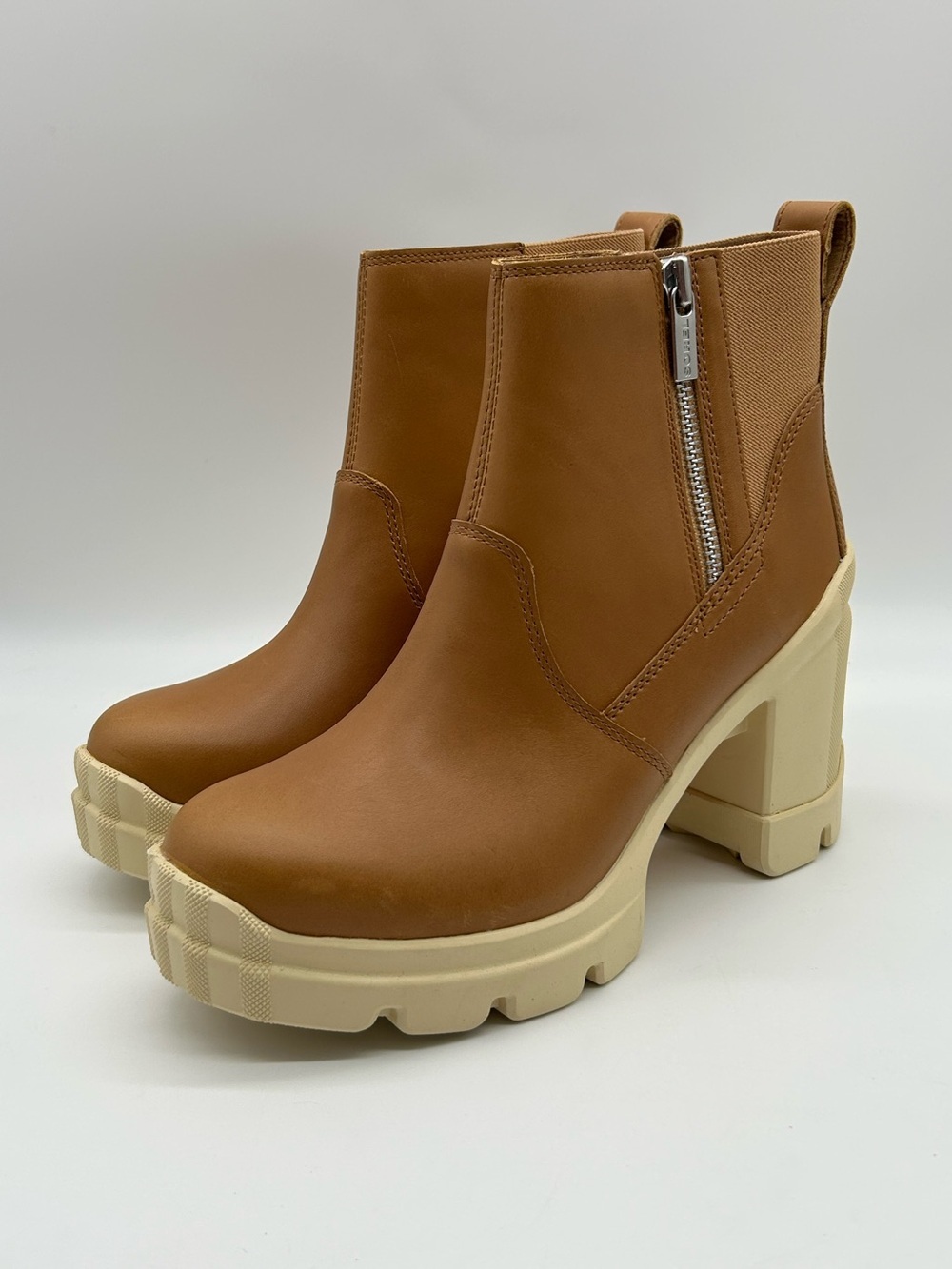 Sorel Caribou X Heel Chelsea Waterproof Ankle Boots Tawny Buff Size 11 NWB - Picture 5 of 13